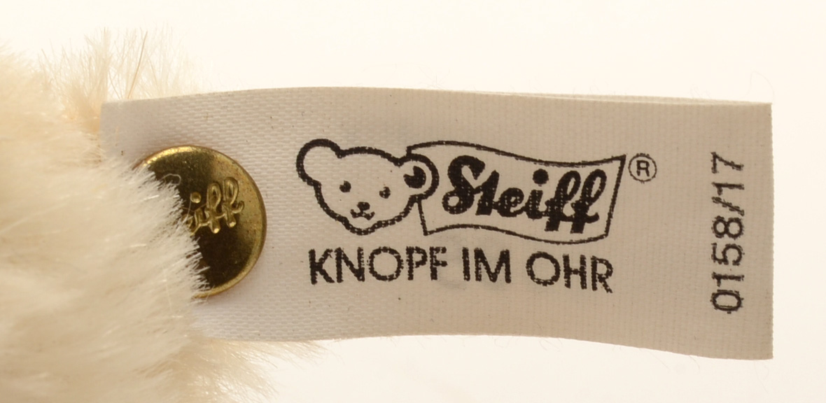 Steiff Limited Edition Replica of the 1908 "Snap A Part Bear"