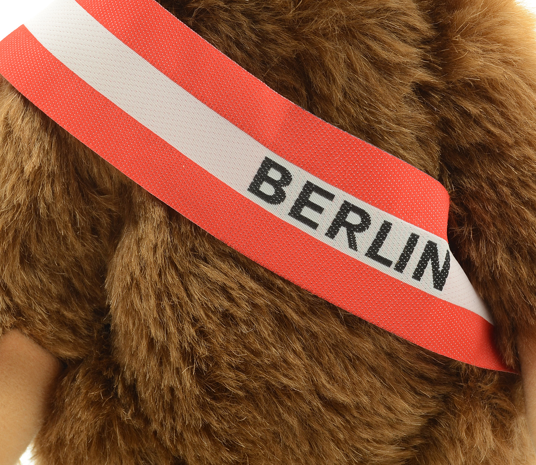 Steiff "Berlin Bear" with a 24 Carat Goldplated Crown with Pin
