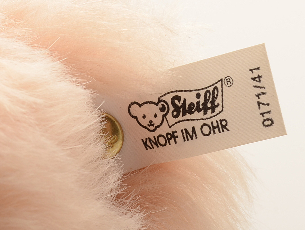 Steiff Official Replica of the 1925 Teddy Rose Bear