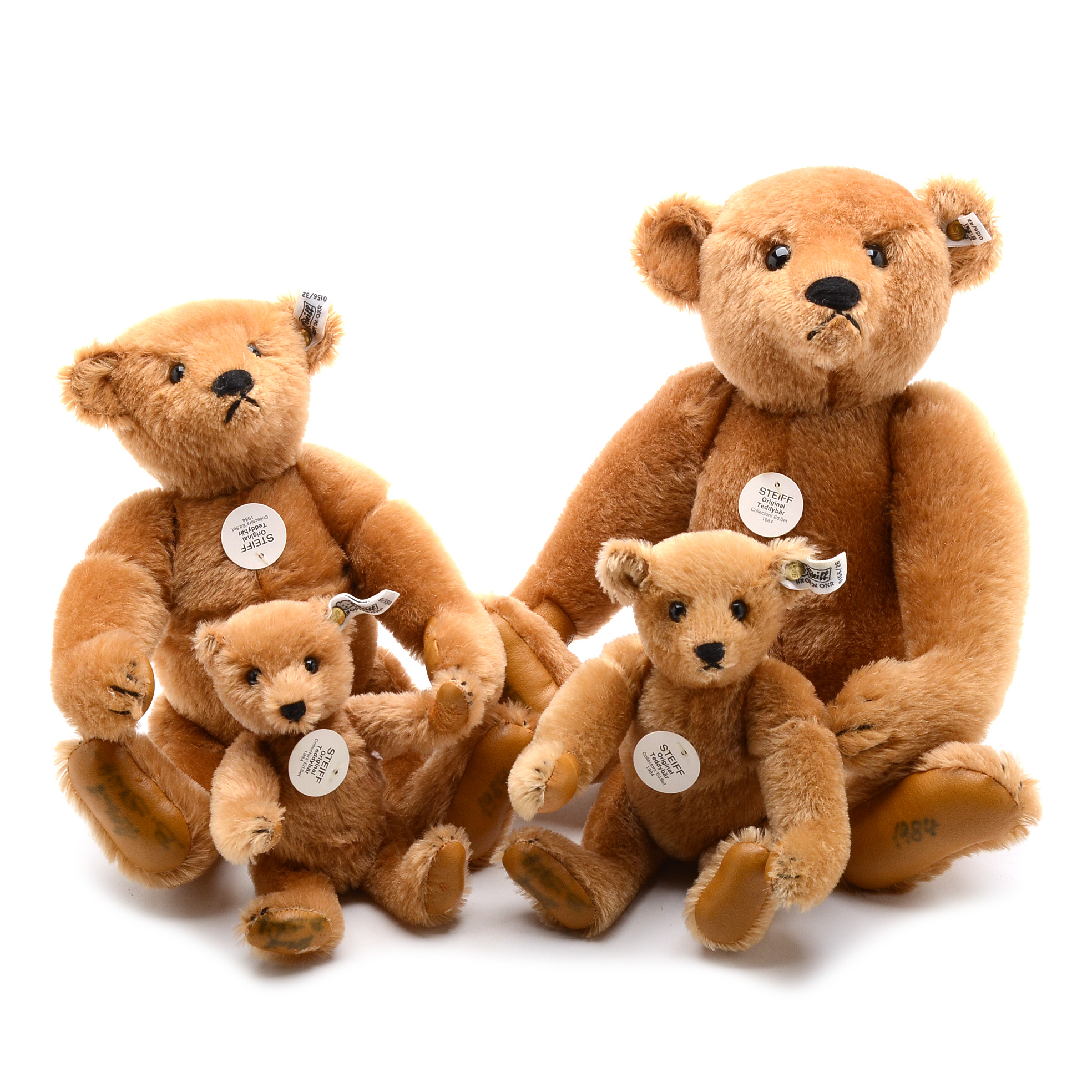 Steiff 1984 Cinnamon Mohair Teddy Bears Collector's Set of Four