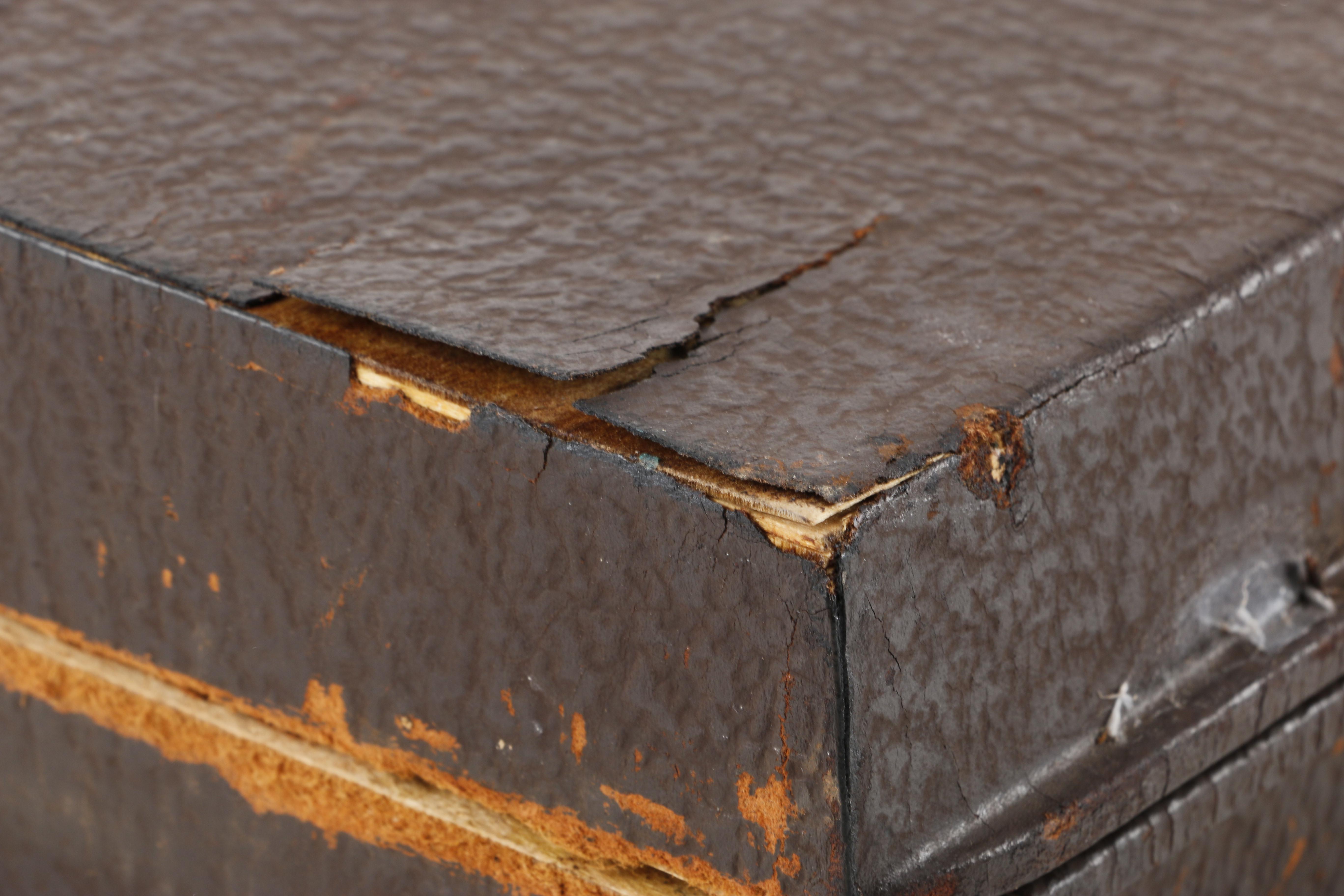 Vintage Grooming Kit