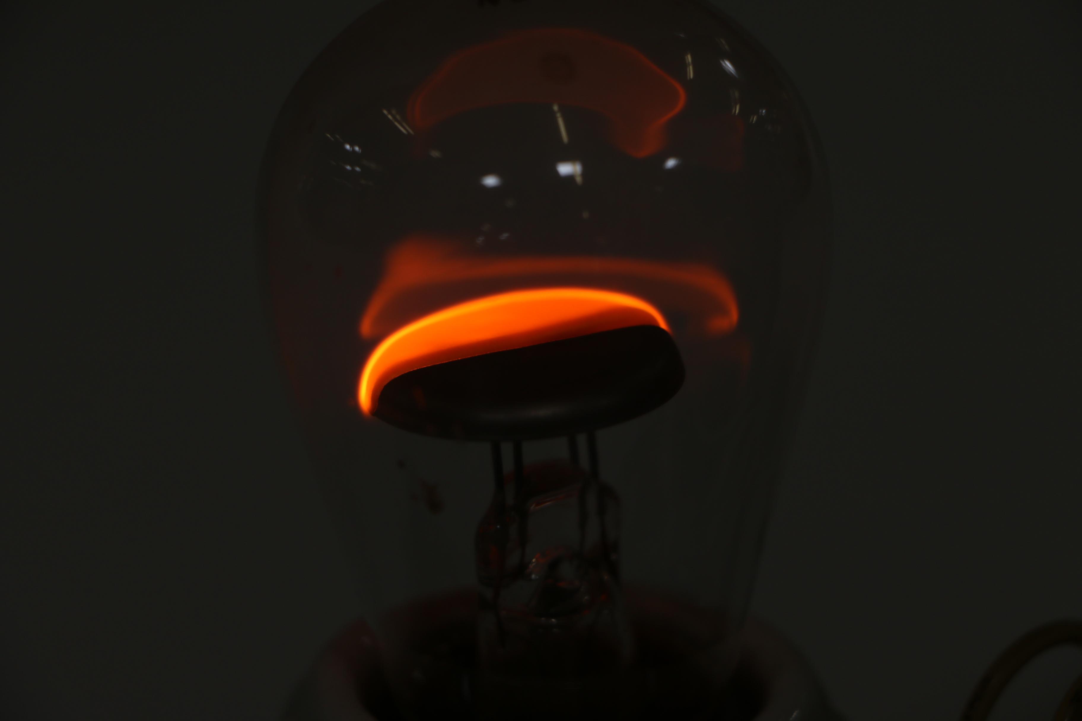 Hand Crank Light Bulb Generator