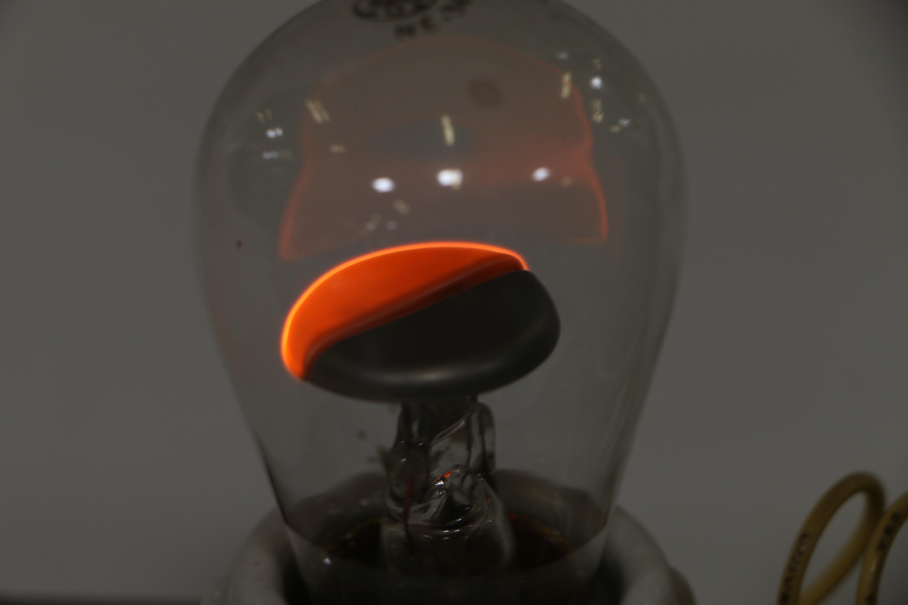 Hand Crank Light Bulb Generator