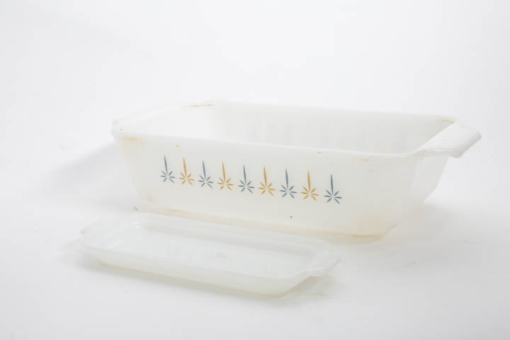 Vintage Glassware Items Including Fire-King