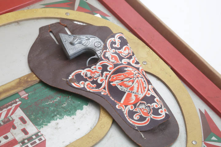 1940s-Era Tudor "Tru-Action" Electric Horse Race Game