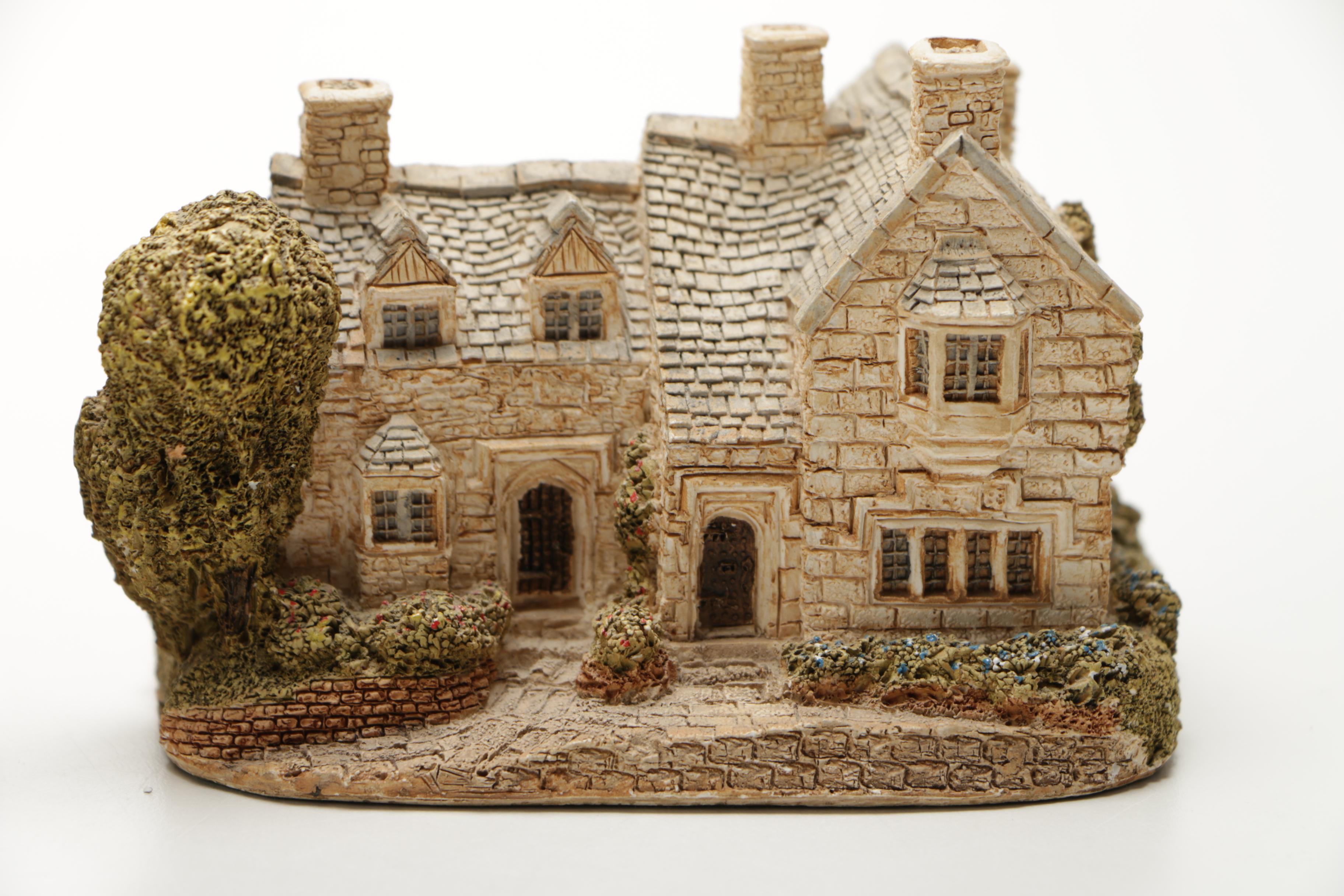 Three Lilliput Lane Resin Miniature Houses