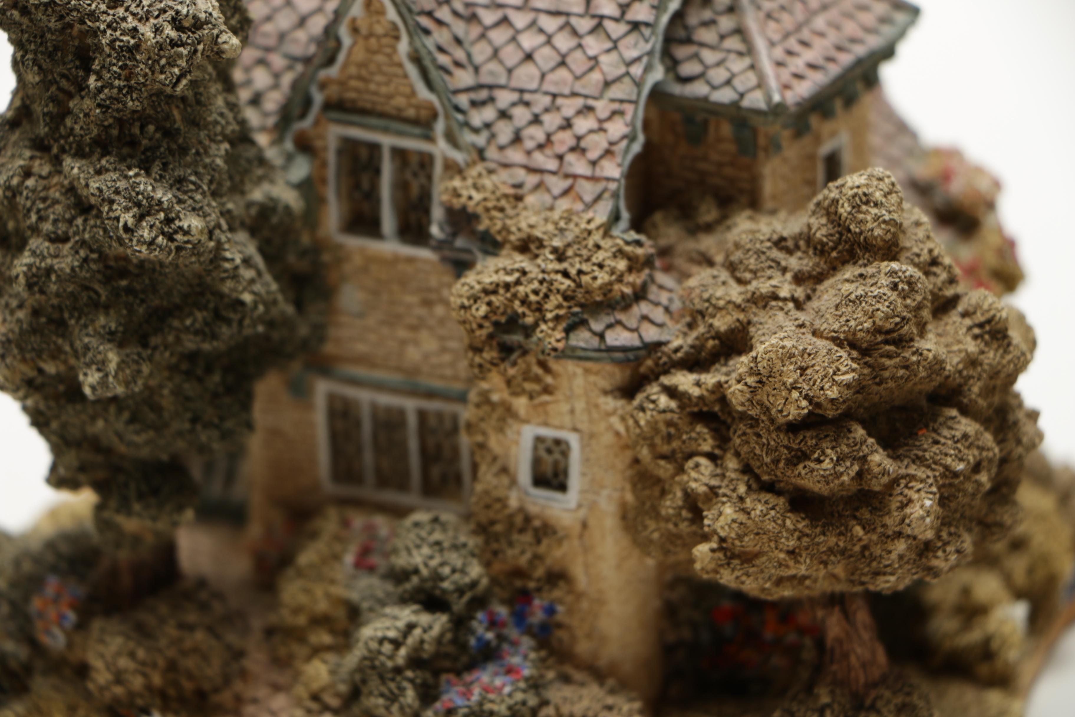 Three Lilliput Lane Resin Miniature Houses