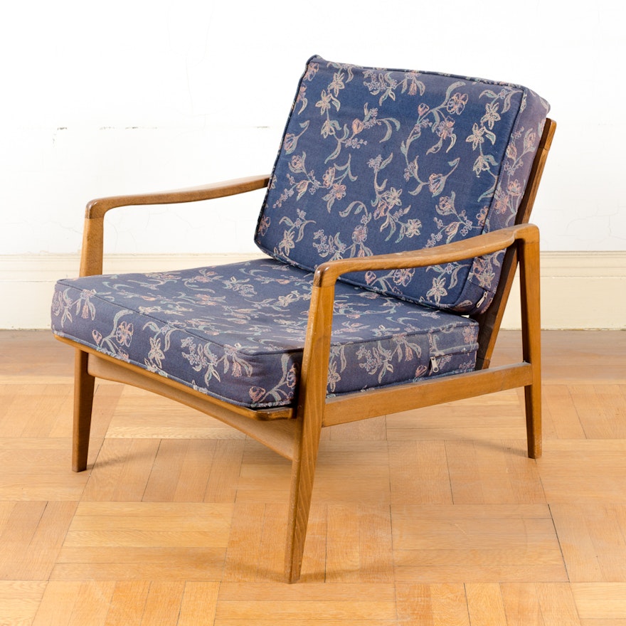 Danish Modern Lounge Chair