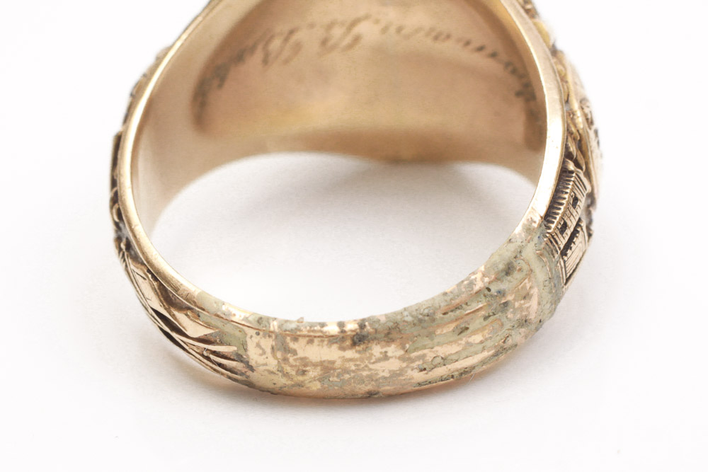 10K Yellow Gold Balfour Company 1931 Class Ring