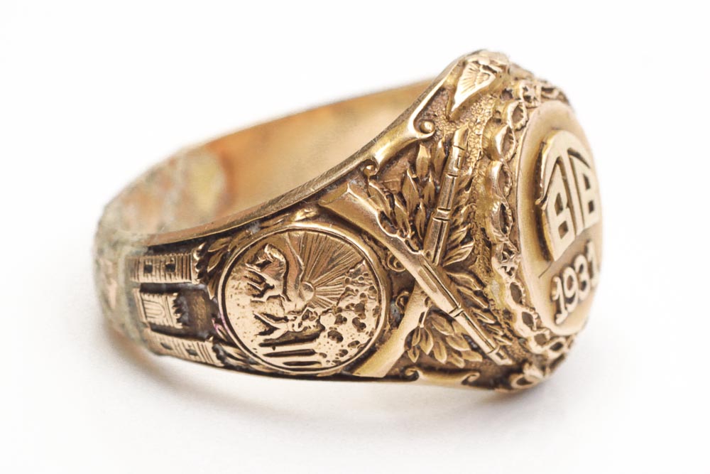 10K Yellow Gold Balfour Company 1931 Class Ring