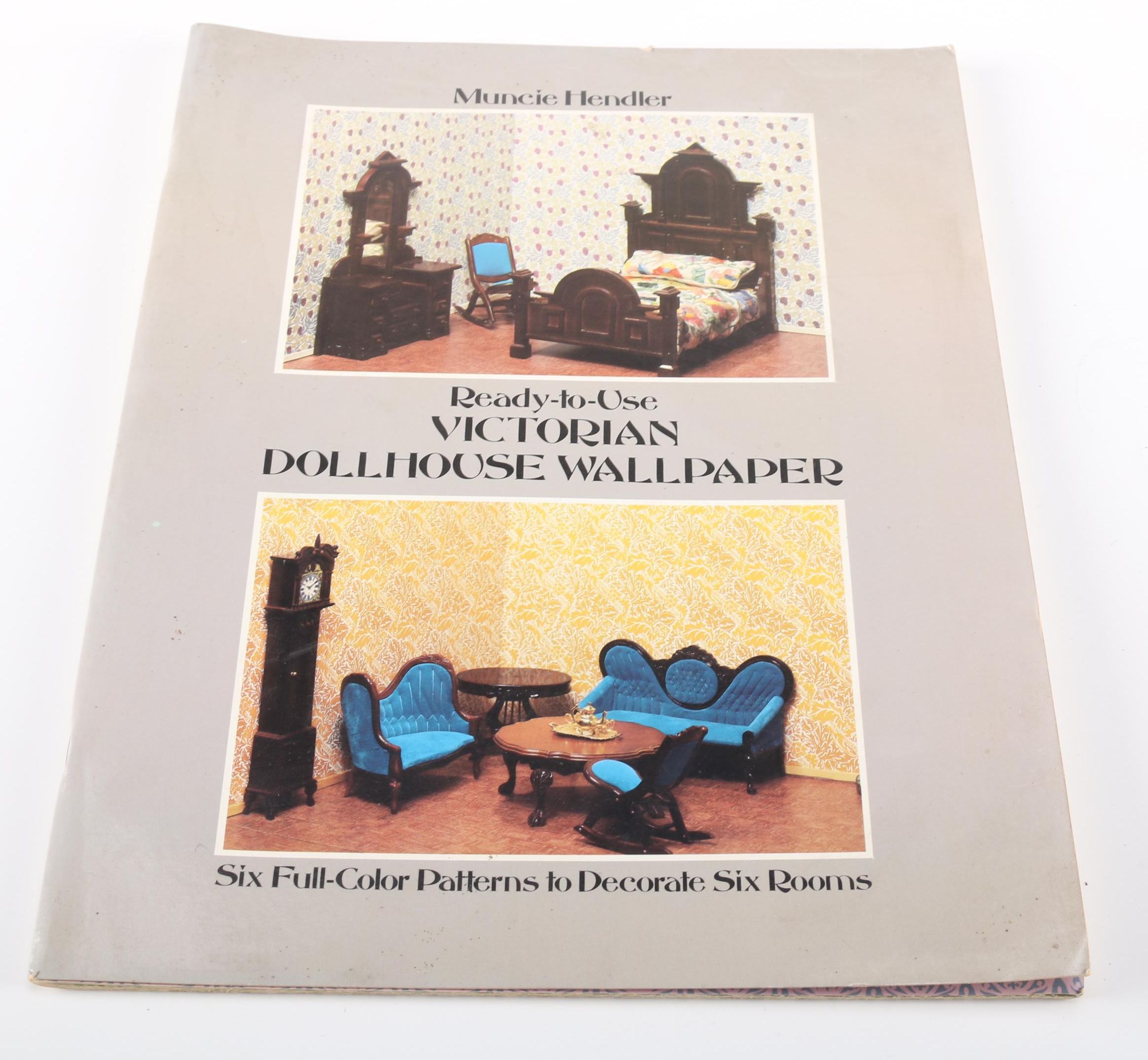 Vintage Paper Dolls and Dollhouse Wallpapers