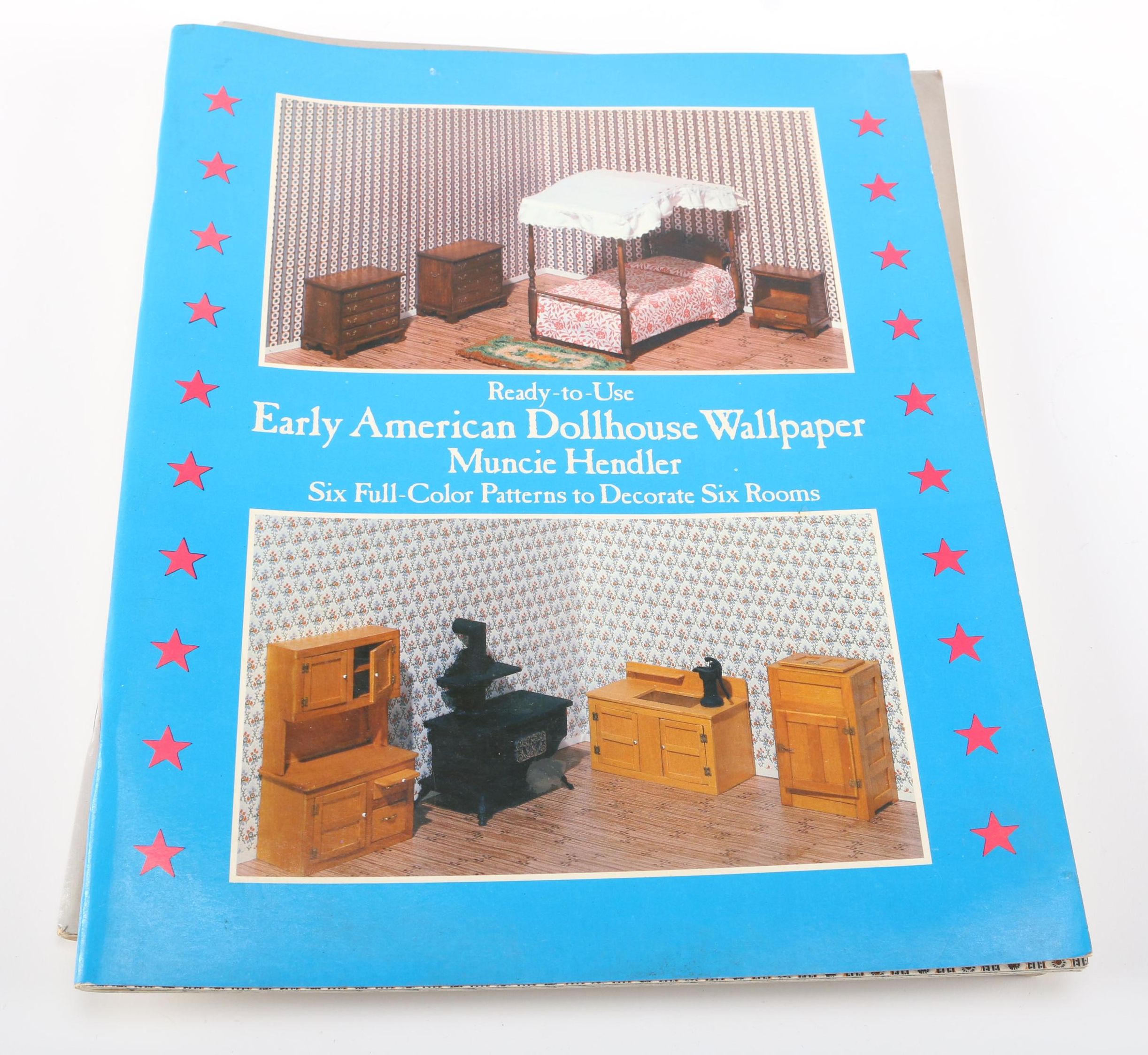 Vintage Paper Dolls and Dollhouse Wallpapers