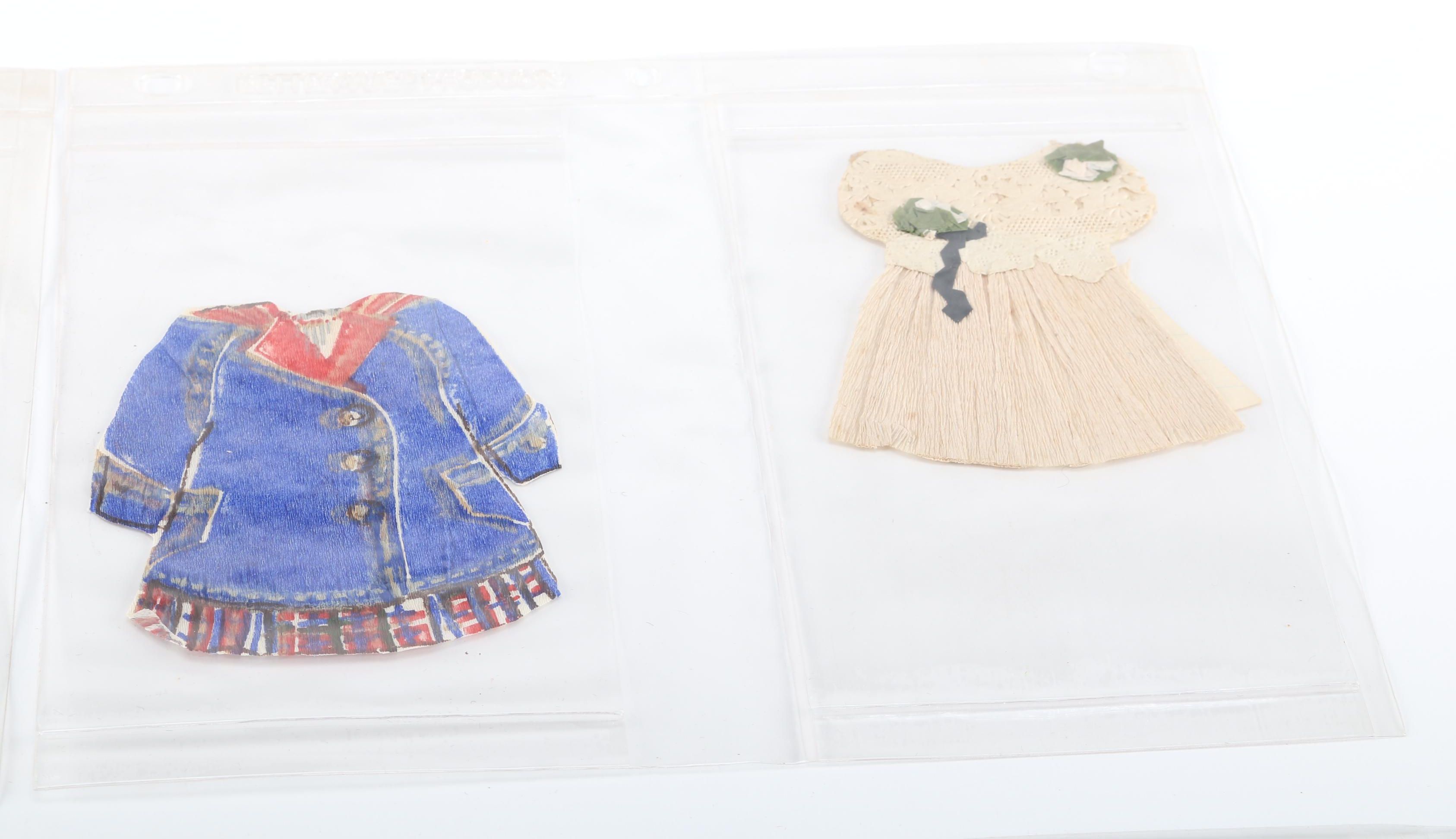 Vintage Paper Dolls and Dollhouse Wallpapers