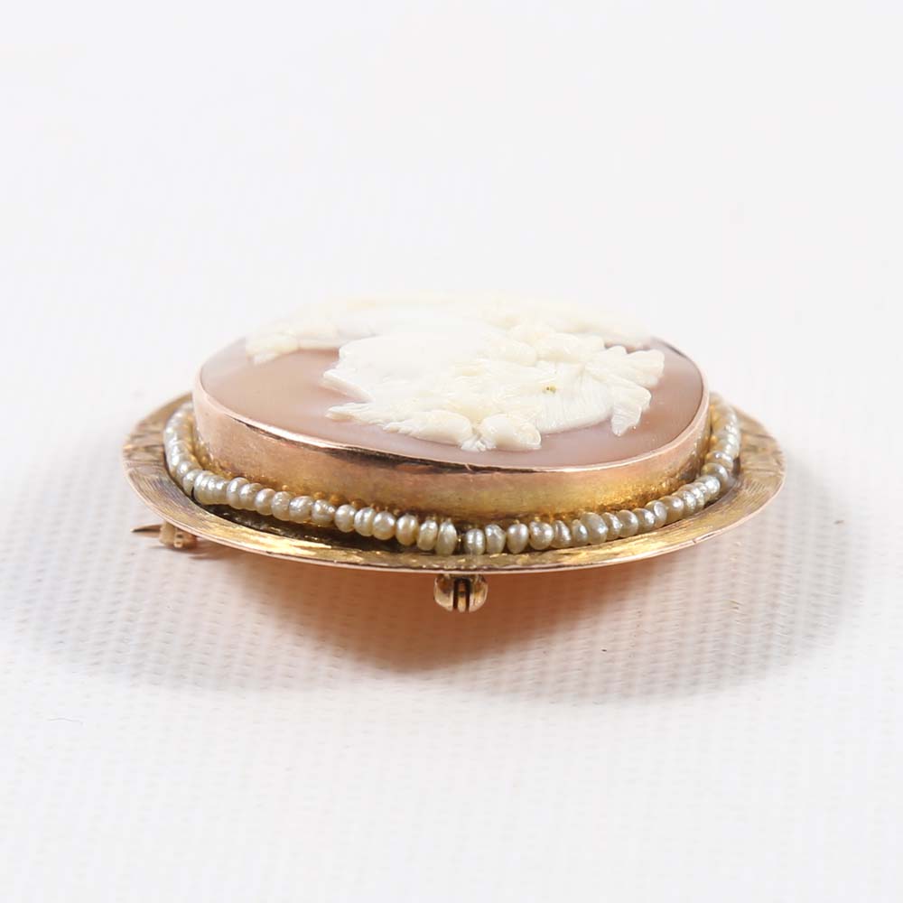 Victorian 10K Yellow Gold Cameo Pendant Brooch