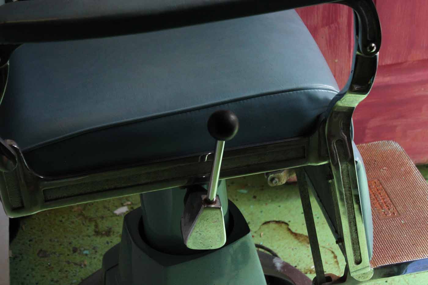 Vintage Reliance Barber Chair