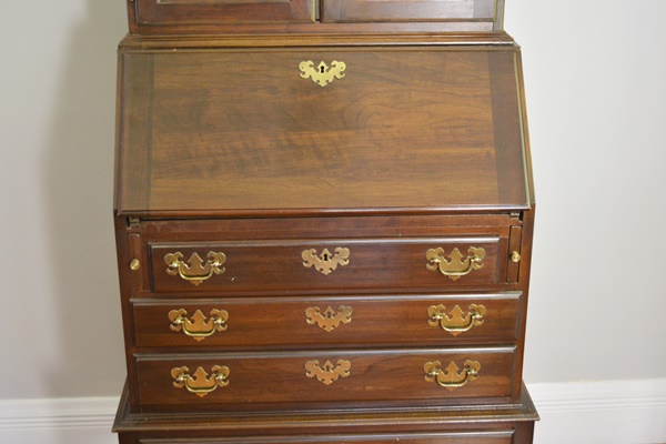 Ethan Allen Georgian Court Queen Anne Secretary