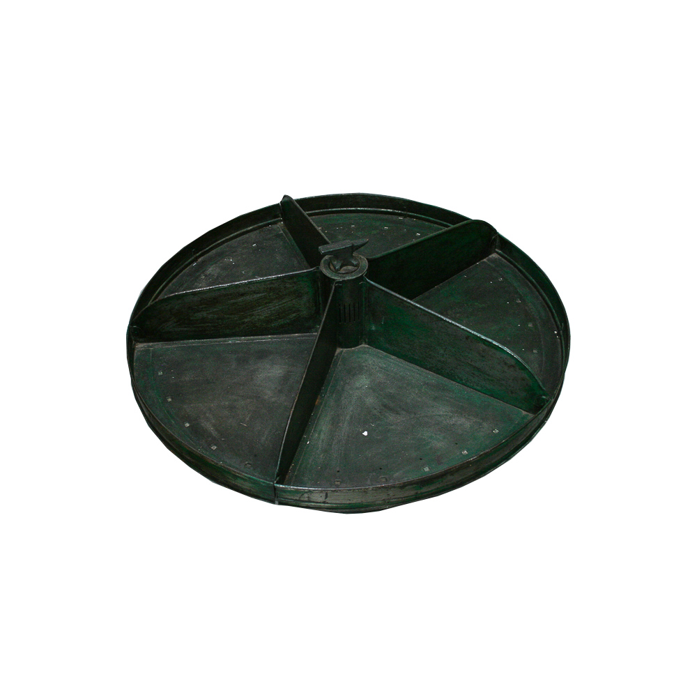 Vintage John Deere Sorting Spinner