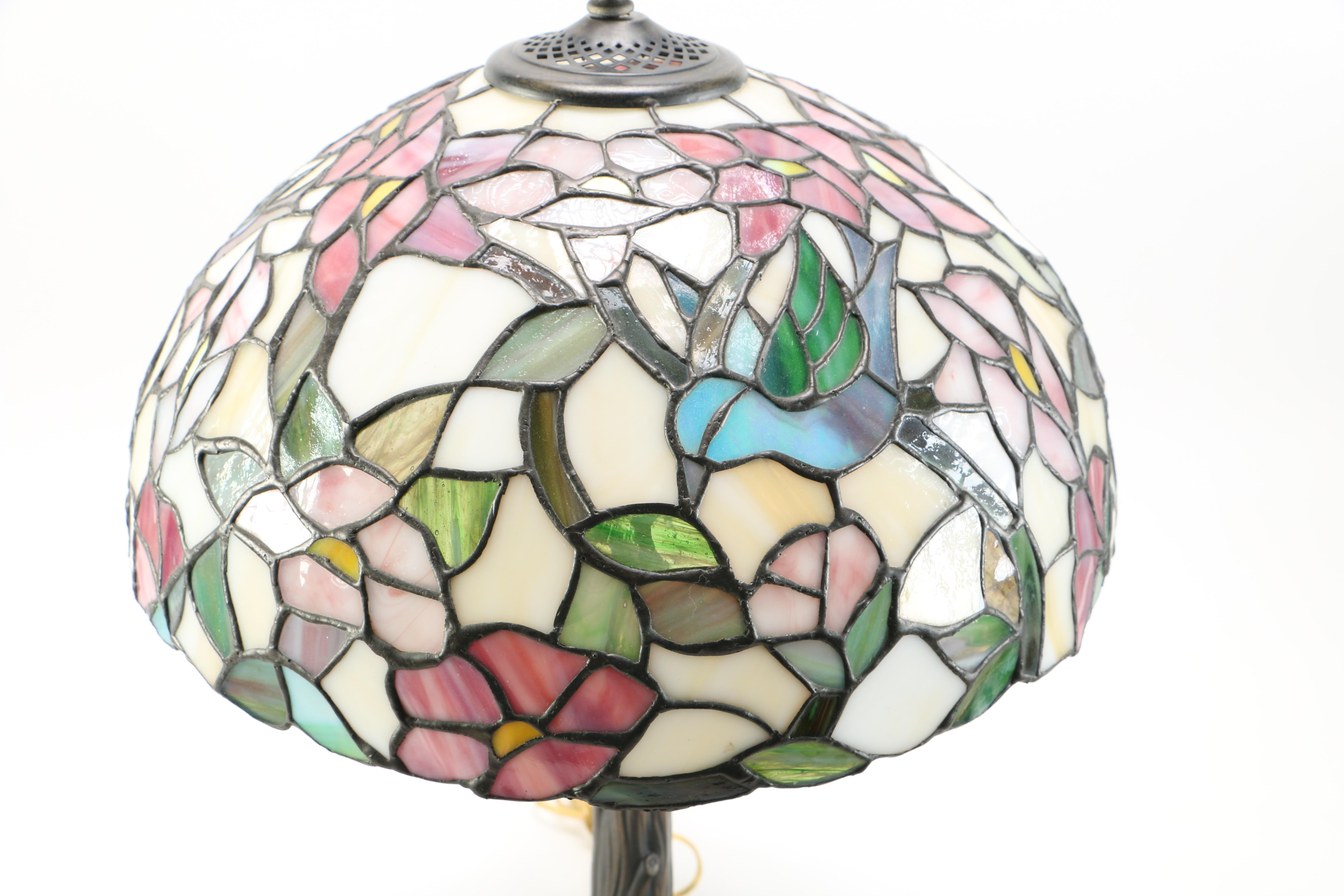 Floral Tiffany Style Table Lamp
