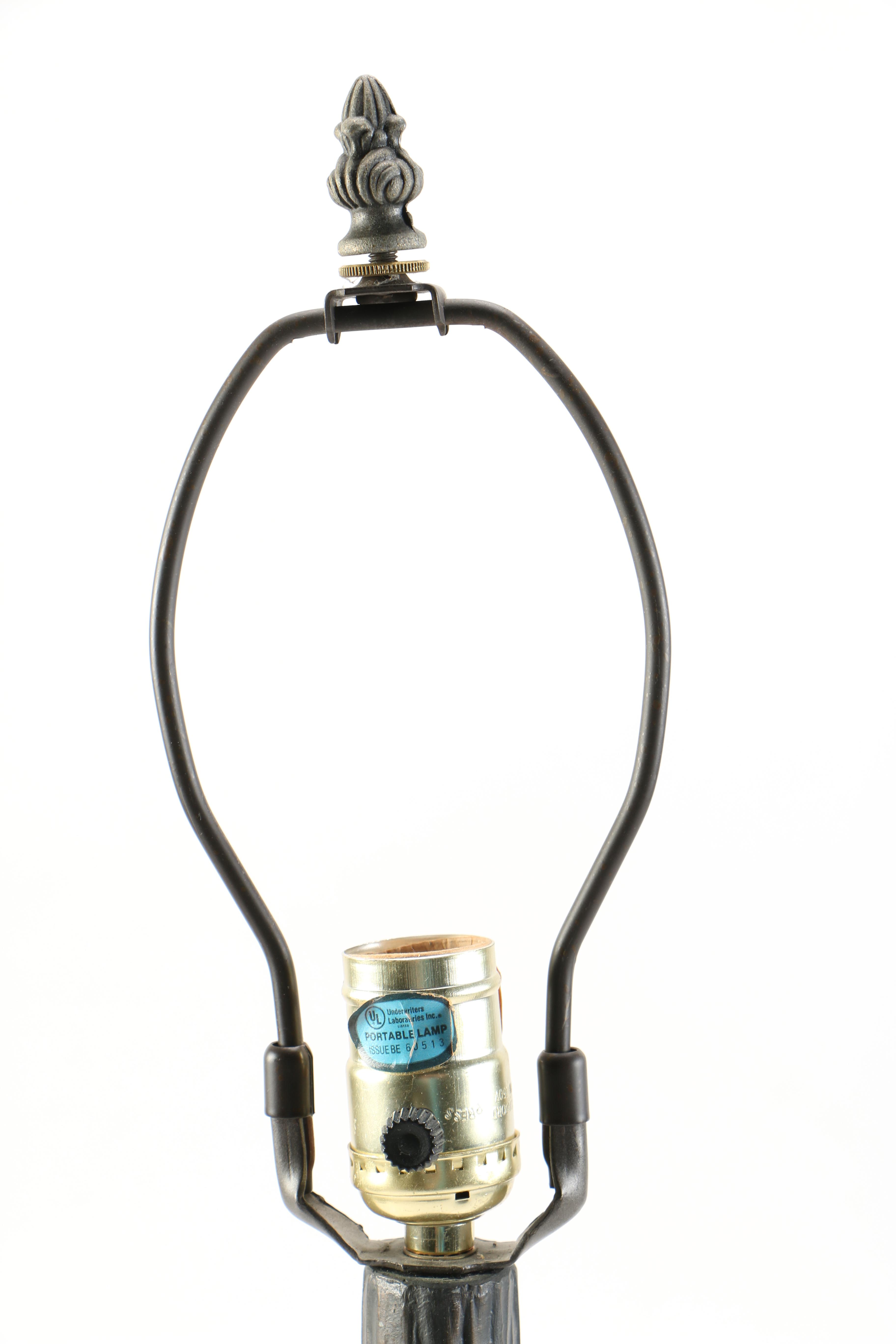 Floral Tiffany Style Table Lamp