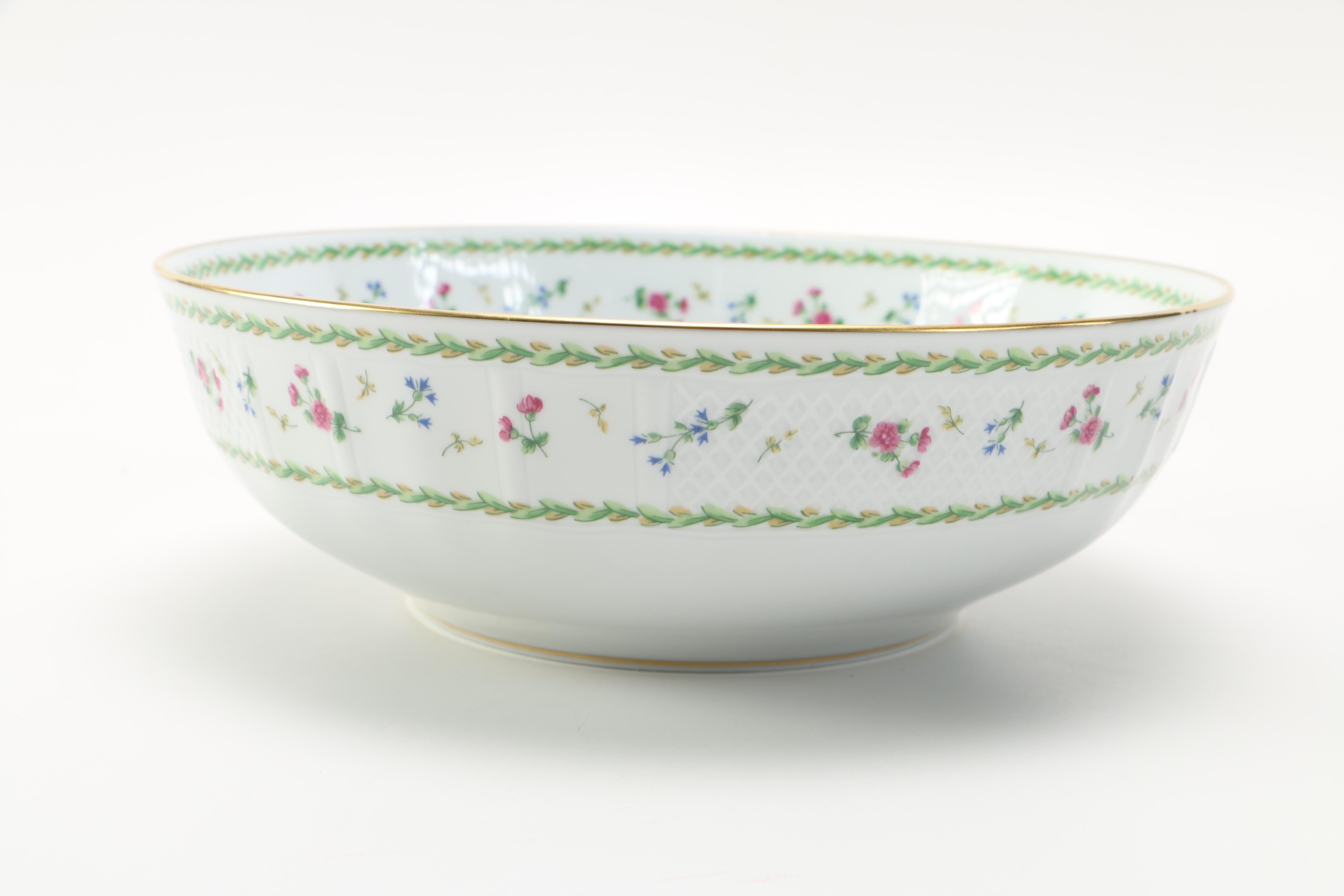 L. Bernardaud & Co Limoges "Artois" Tableware