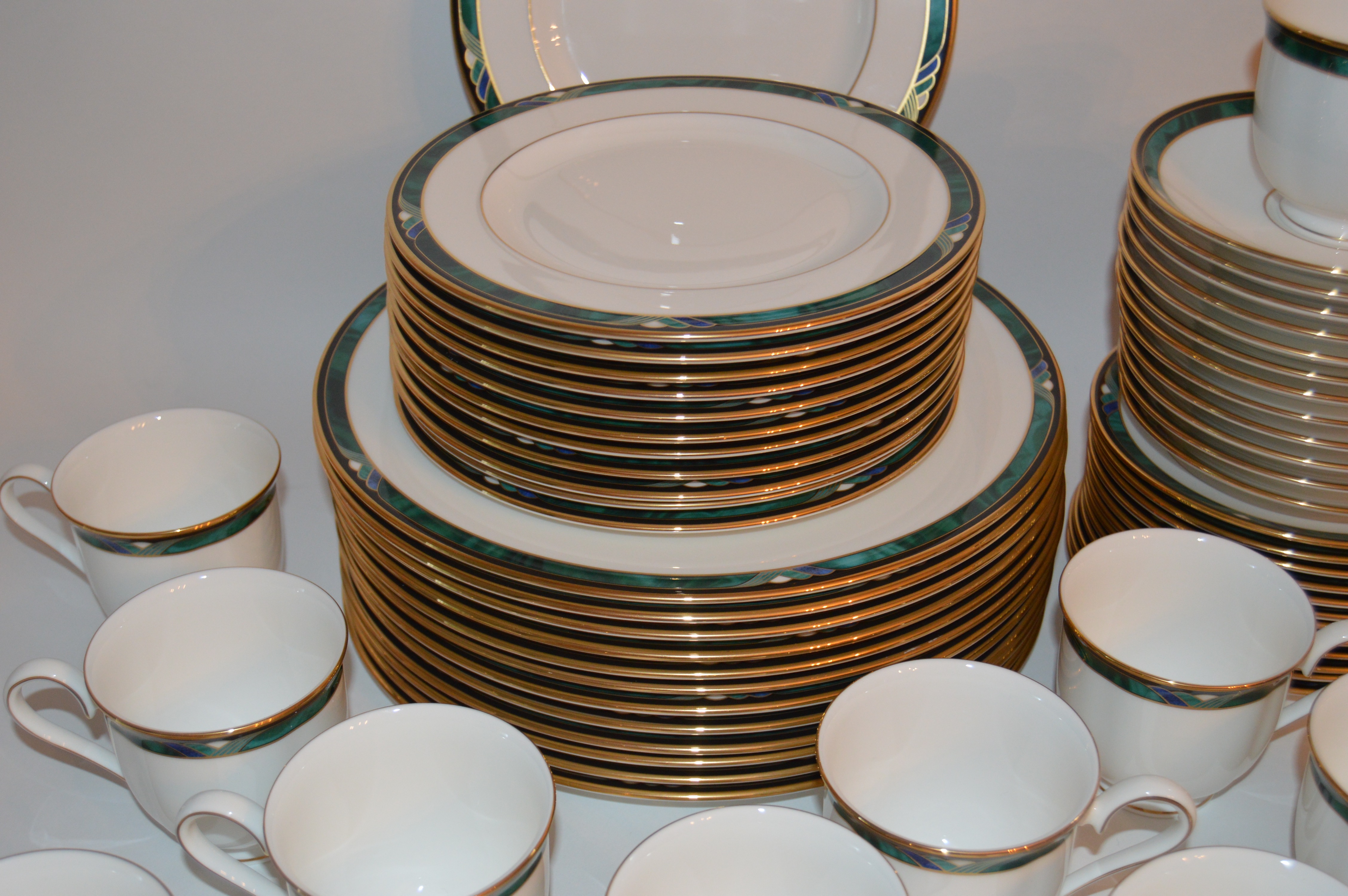 Lenox 'Kelly' Debut Collection