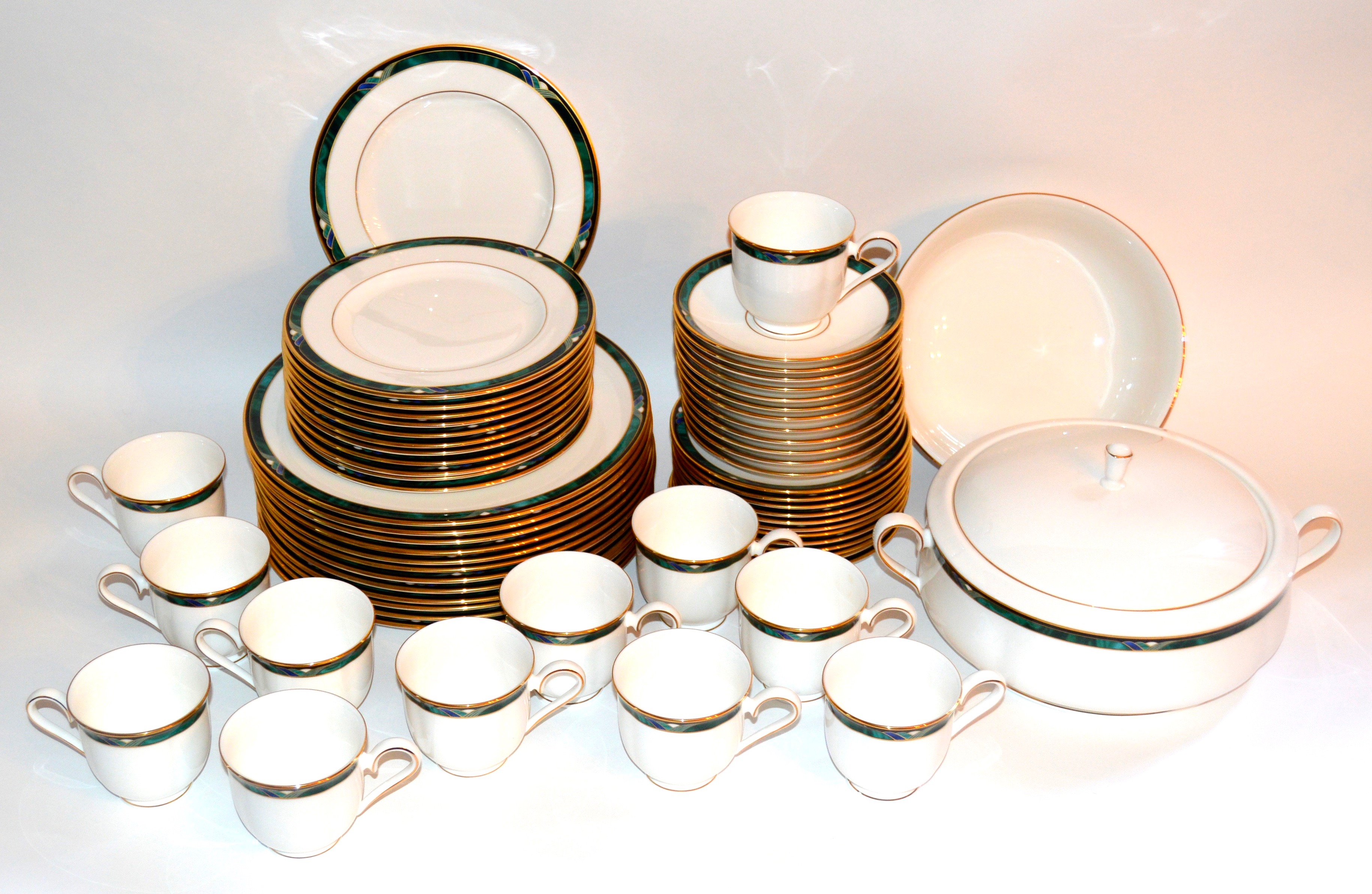 Lenox 'Kelly' Debut Collection