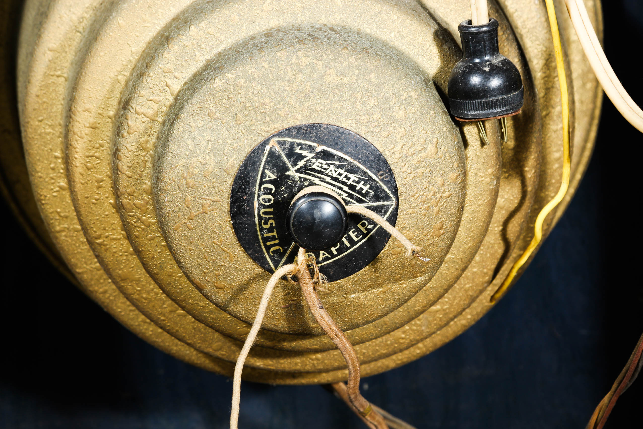 1930s Zenith Console Radio
