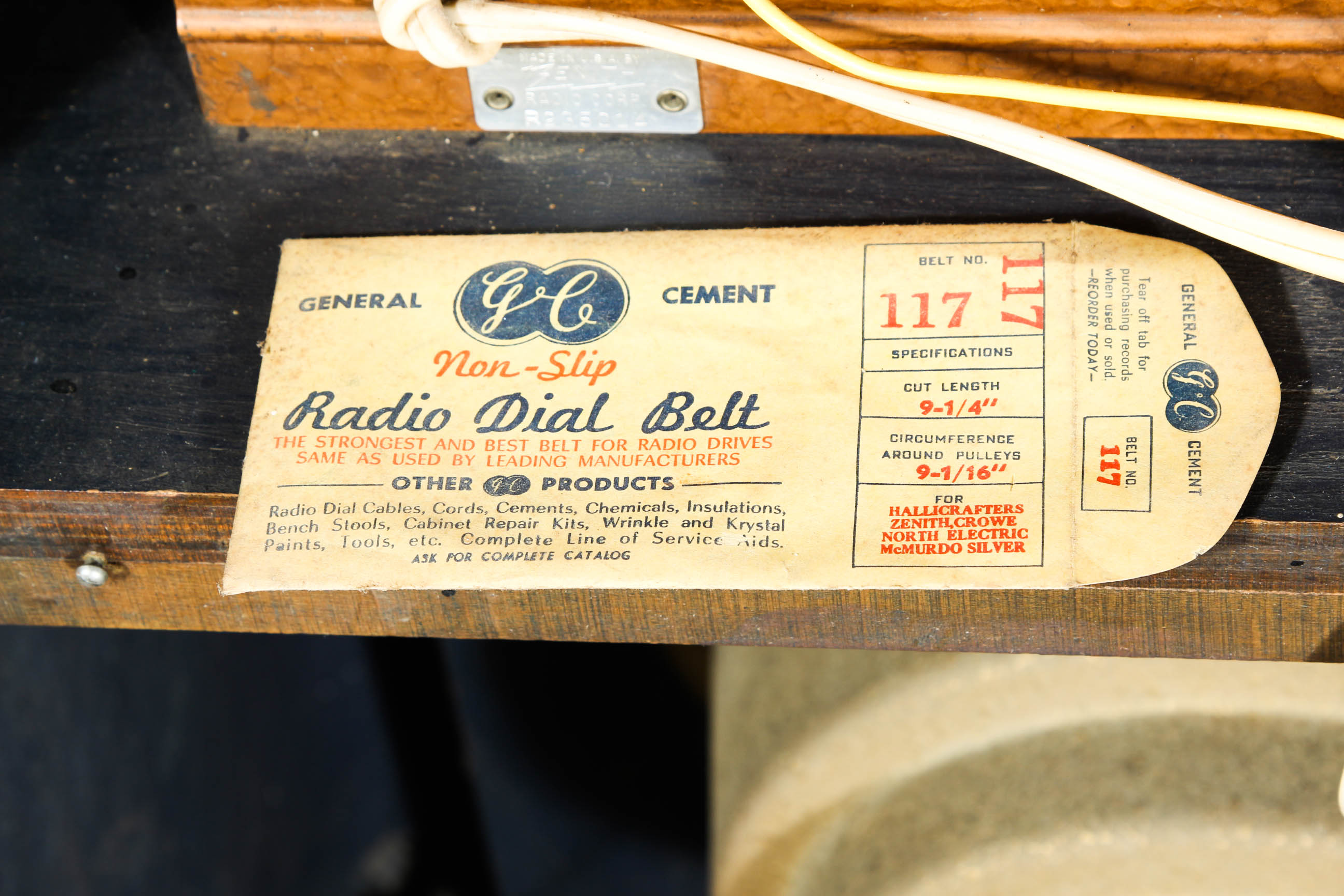 1930s Zenith Console Radio