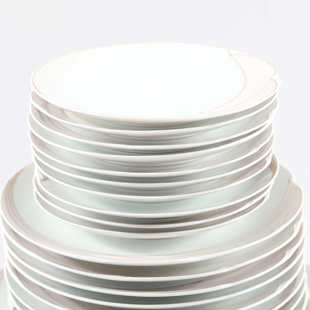 Hutschenreuther "En Vogue" China Set