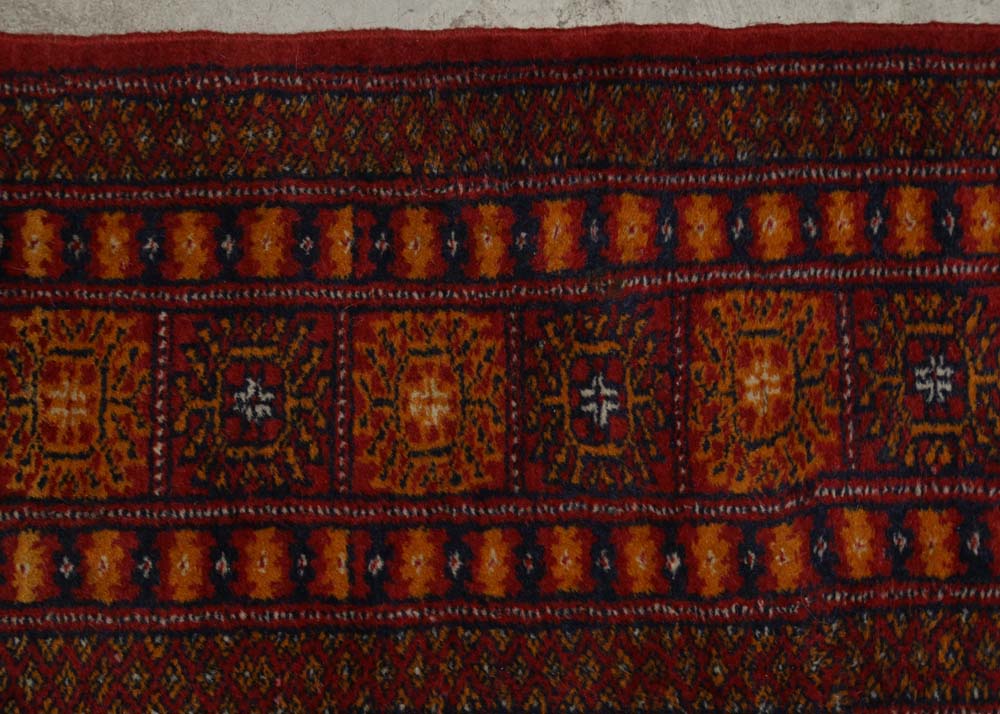 Handwoven Persian Accent Rug