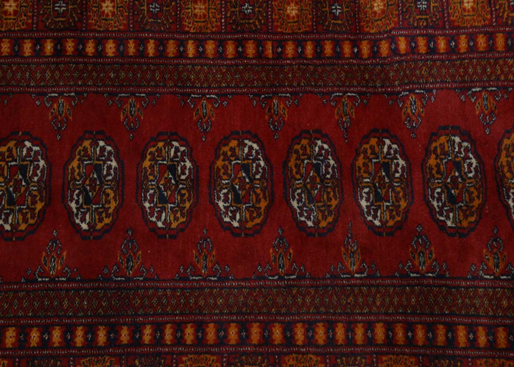 Handwoven Persian Accent Rug