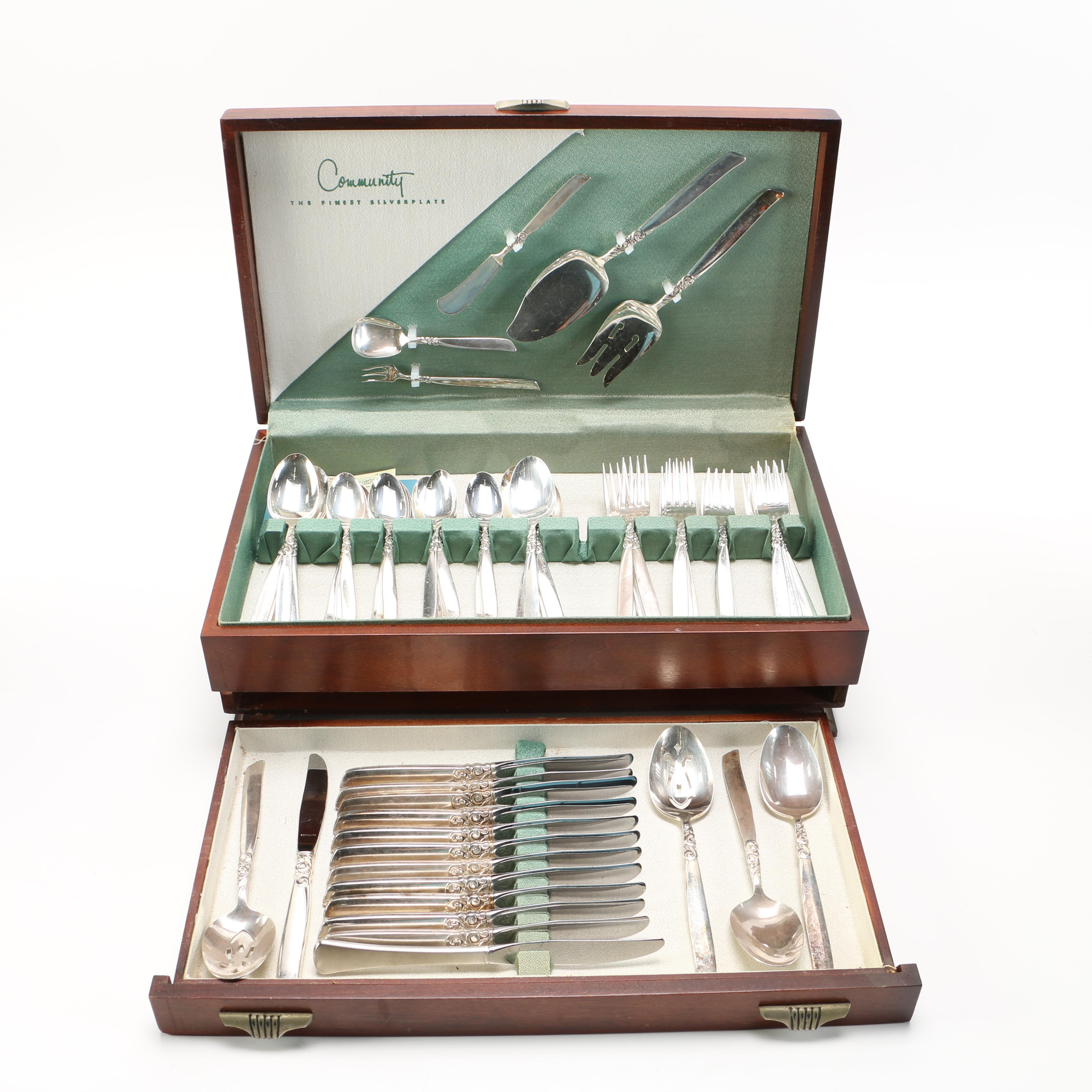 Community "South Seas" Silver Plate Flatware Set in a Presentation Case