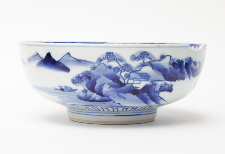 Antique Japanese Blue and White Imari Bowl Set