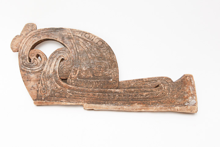 New Guinea Canoe Prow