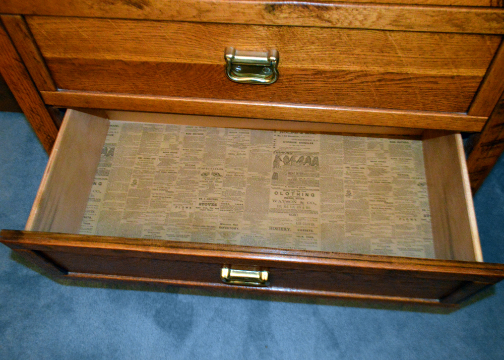 Young-Hinkle Chest of Drawers