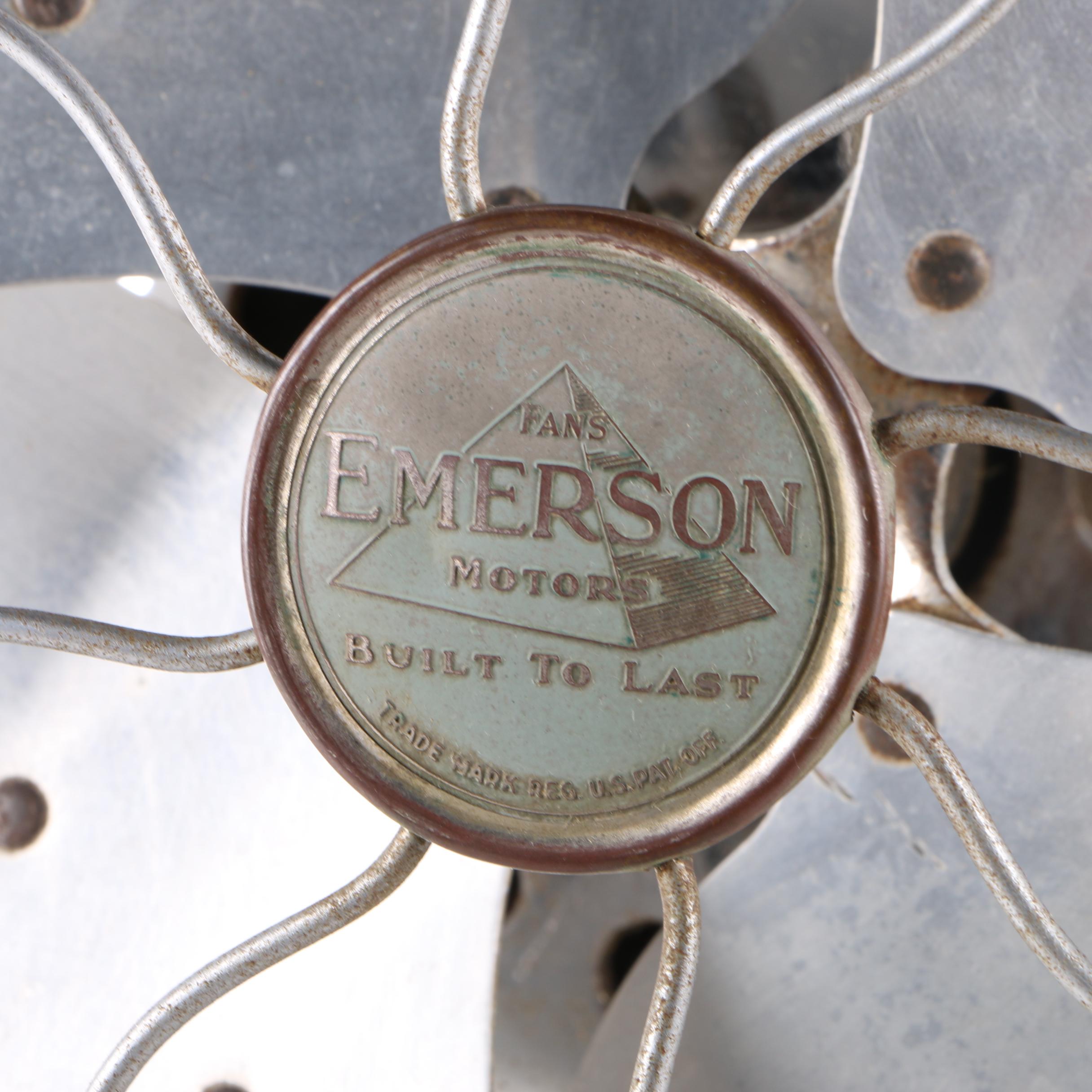 Emerson Desk Fan