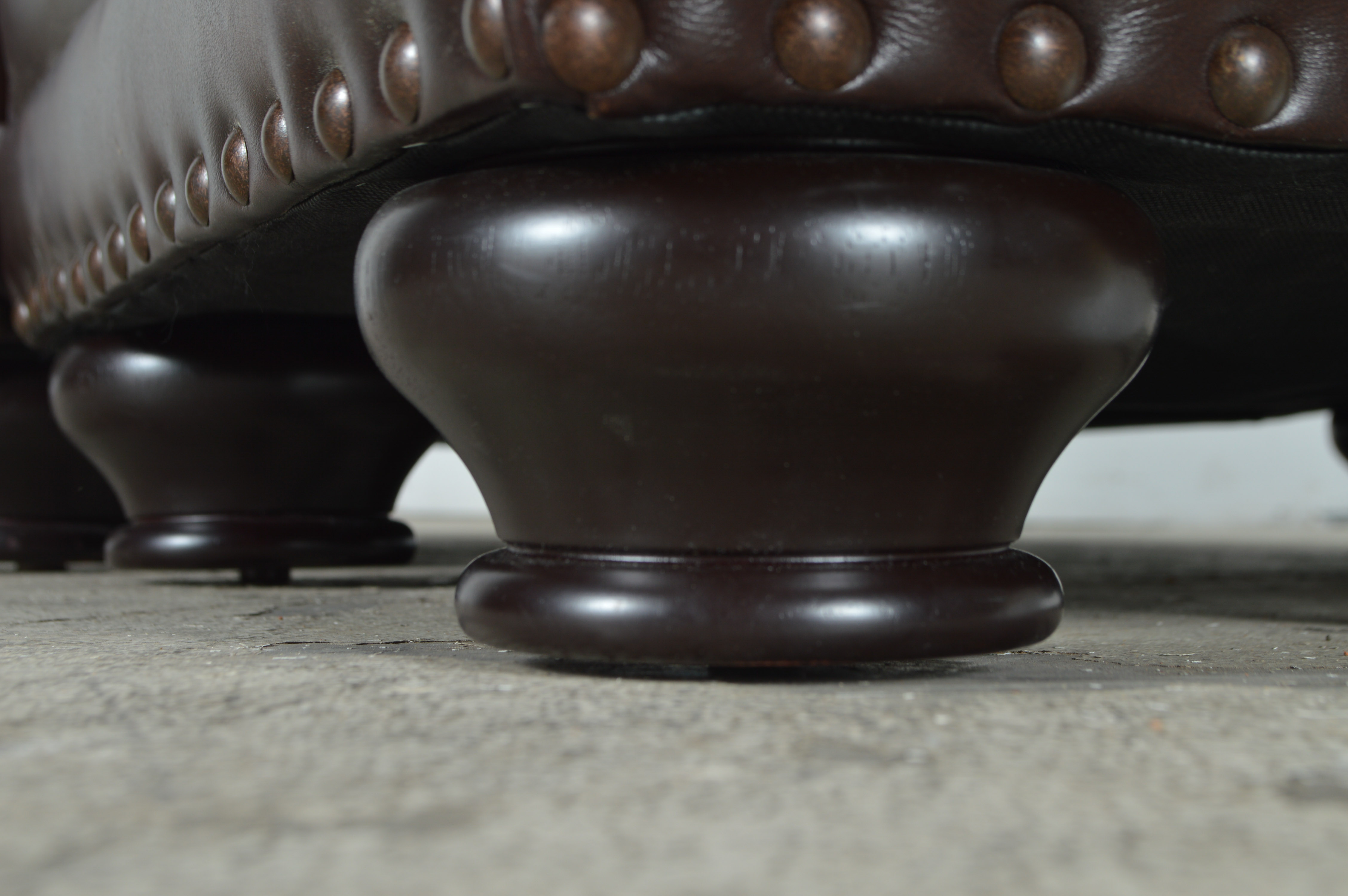 Havertys Furniture Brown Leather Armchair with Ottoman