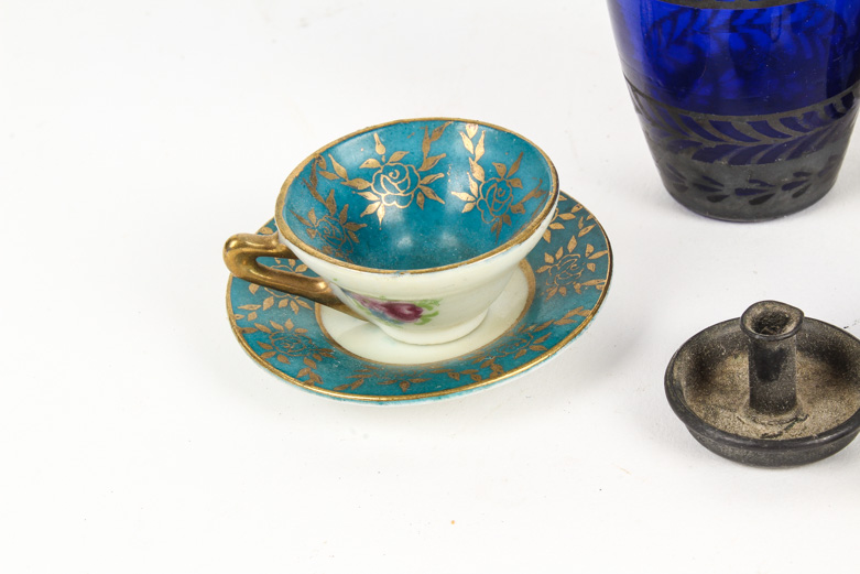 Collection of Vintage Trinkets