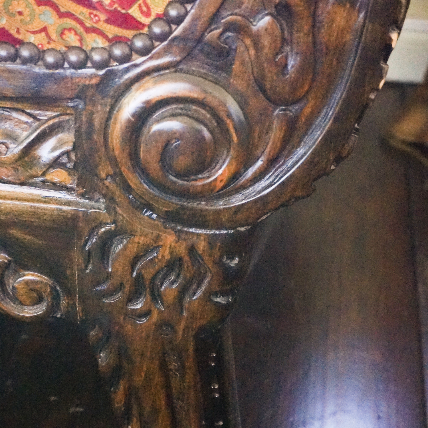 Victorian Influenced Double Arm Chaise Lounge