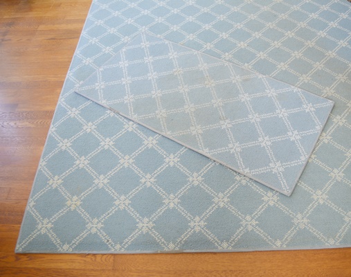 Matching Machine Made Area Rug and Door Mats