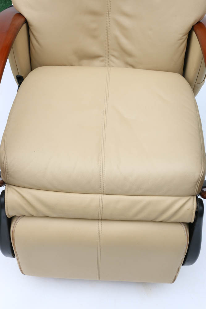 HTT-10CRP Robotic Human Touch Home Massage Chair