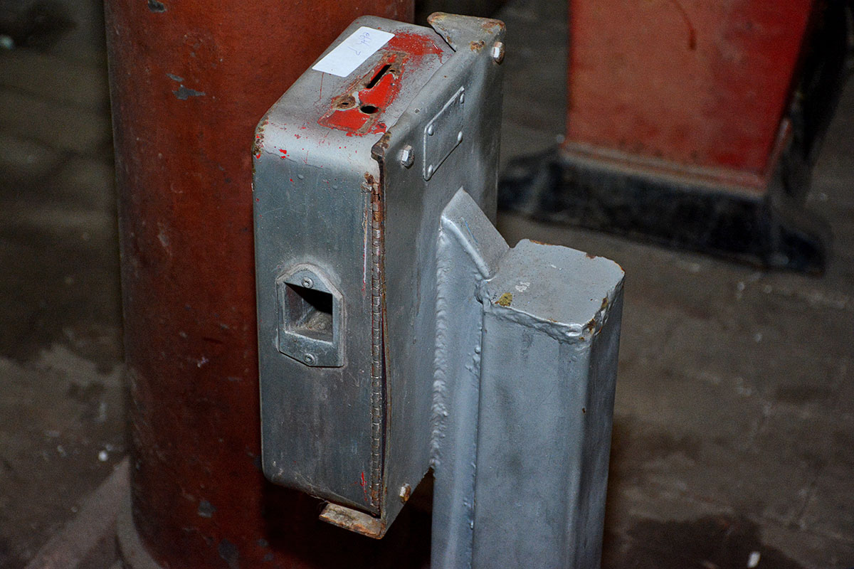 Vintage  Coin Operated Mechanical Horse Ride