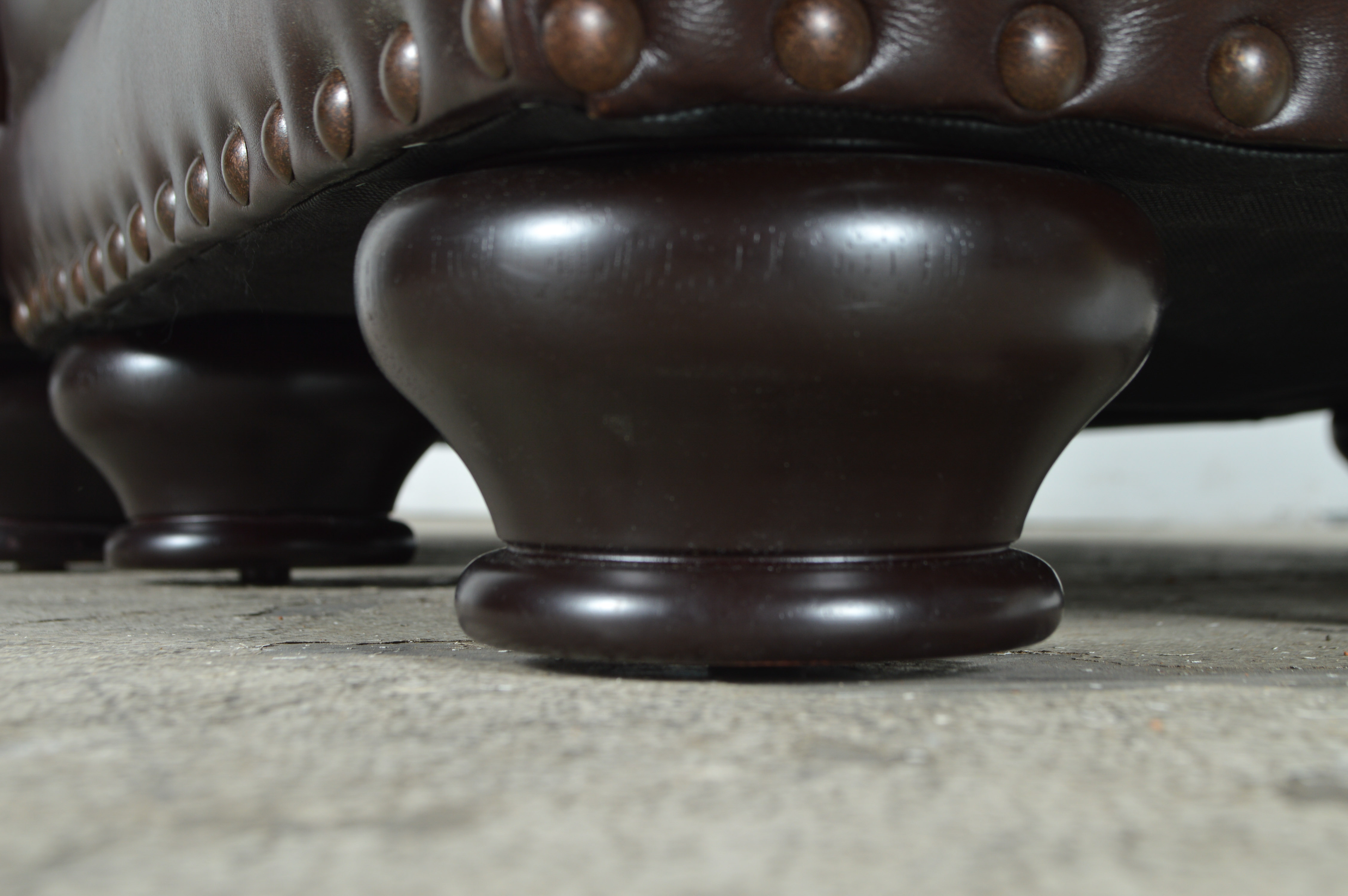 Havertys Furniture Brown Leather Armchair with Ottoman