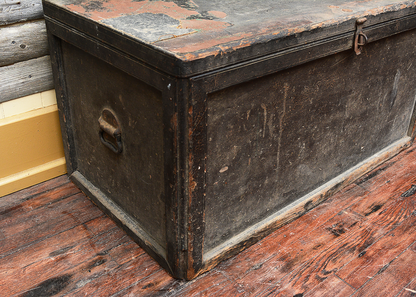 Antique Flat Top Trunk