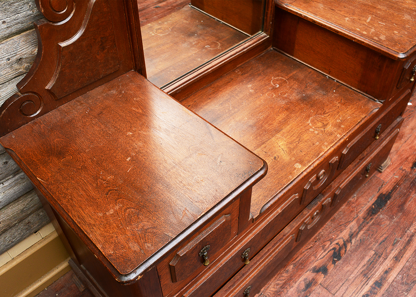 Antique Victorian Style Vanity Dresser With Mirror
