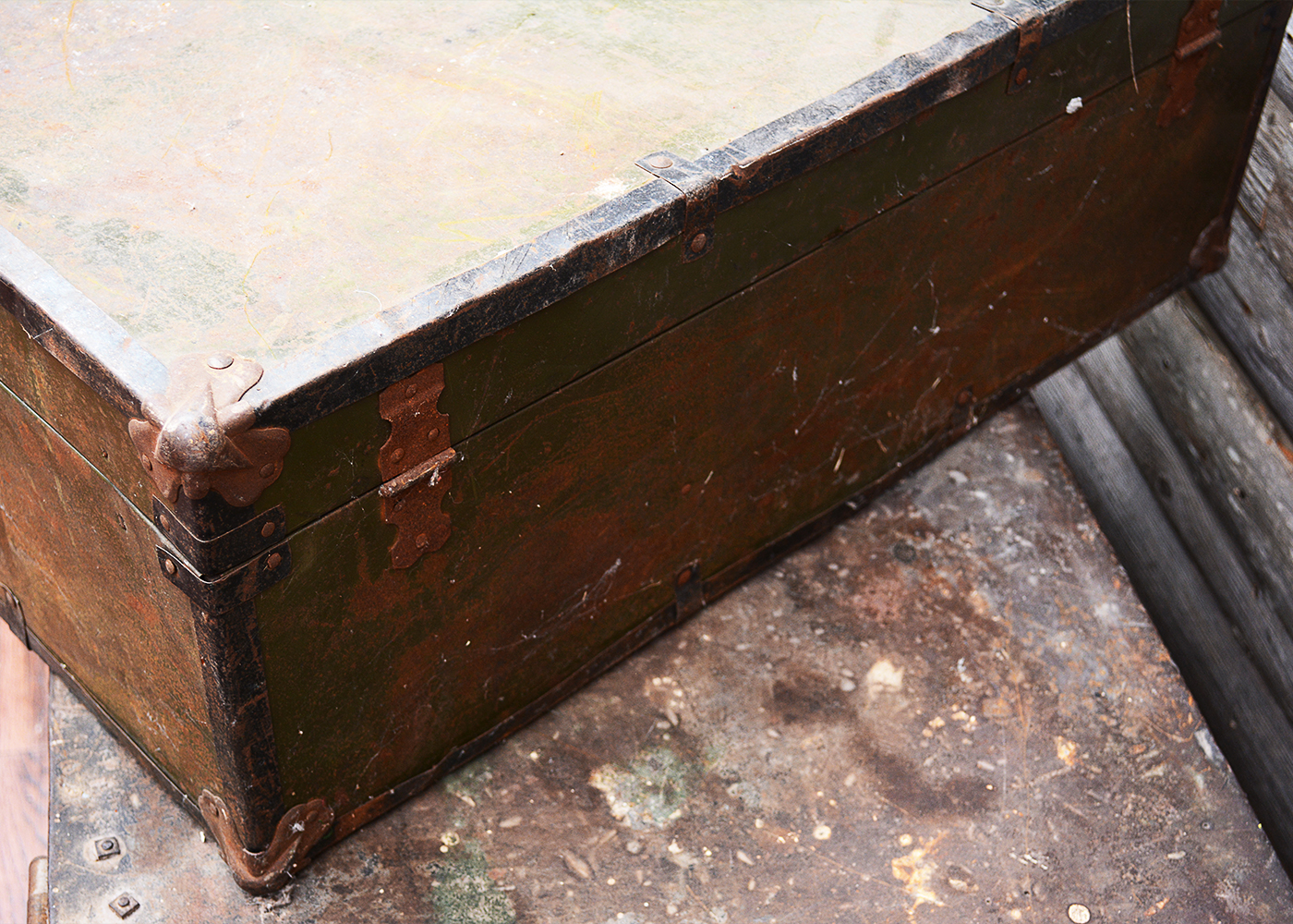 Trunk and Workshop Ephemera
