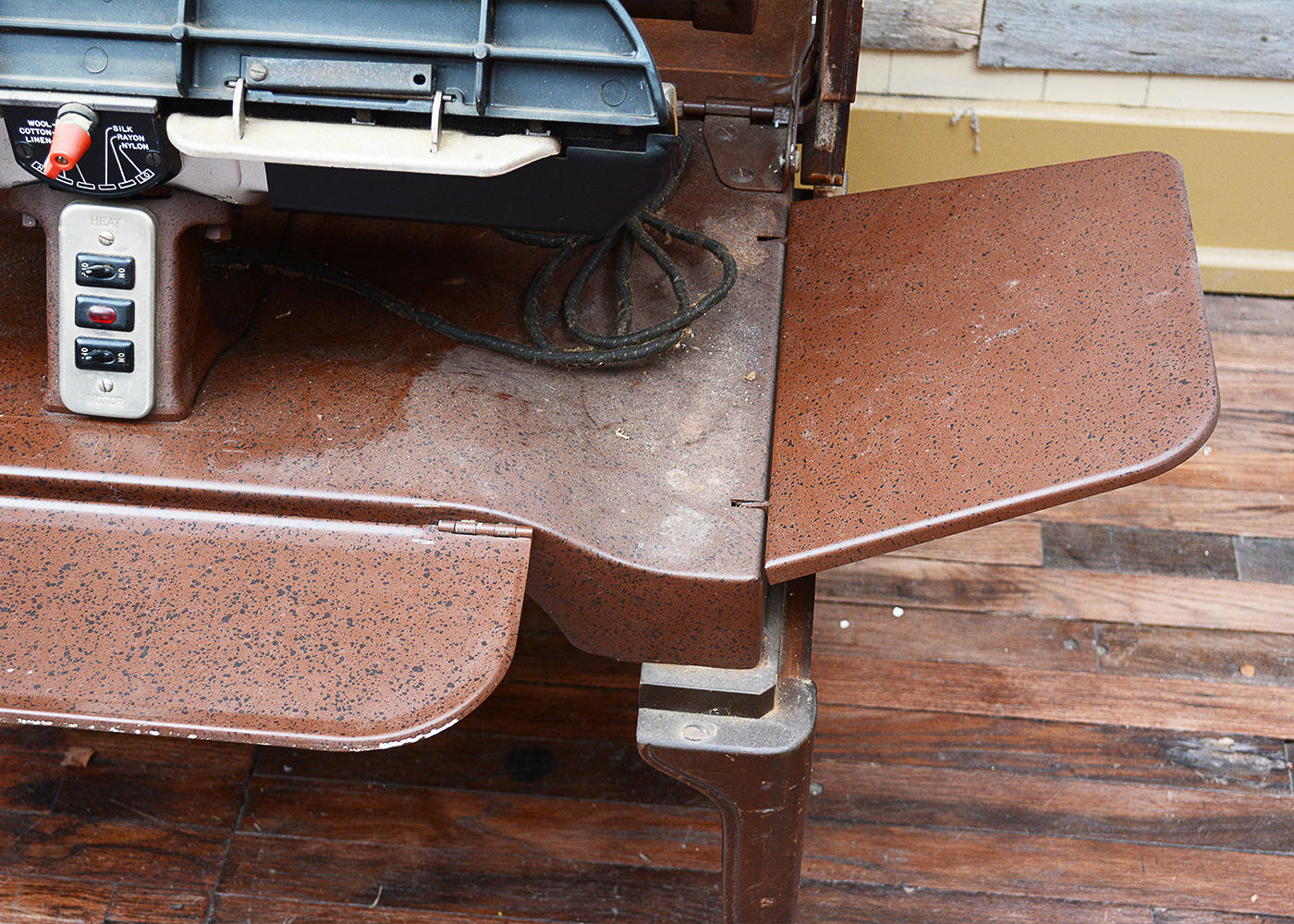 Vintage Ironrite