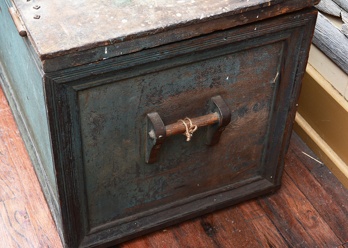Trunk and Workshop Ephemera