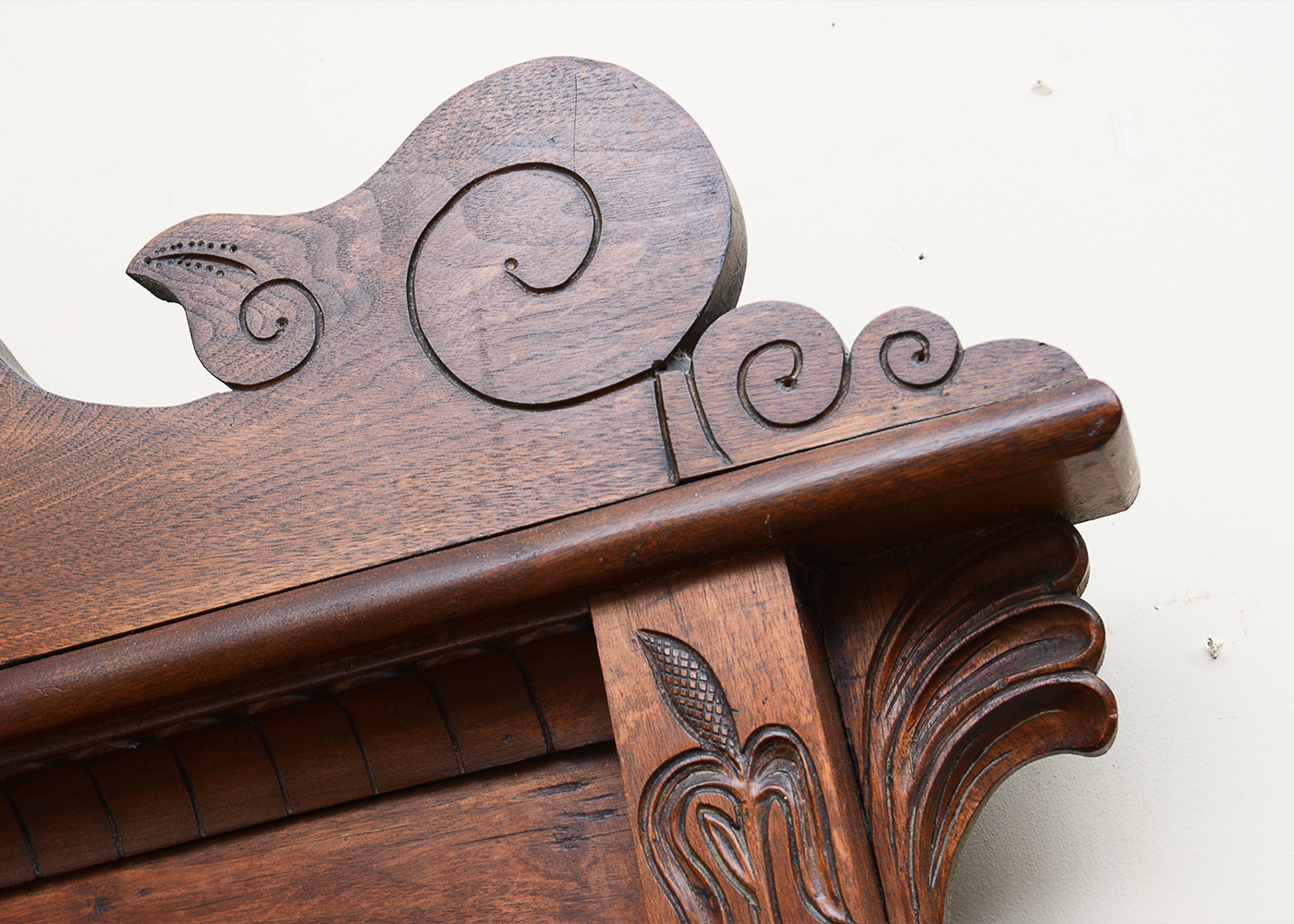 Victorian Eastlake Style Dresser With Mirror