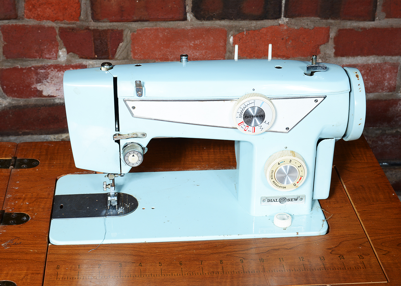 Vintage Sewing Cabinet with "Dial N' Sew" Sewing Machine
